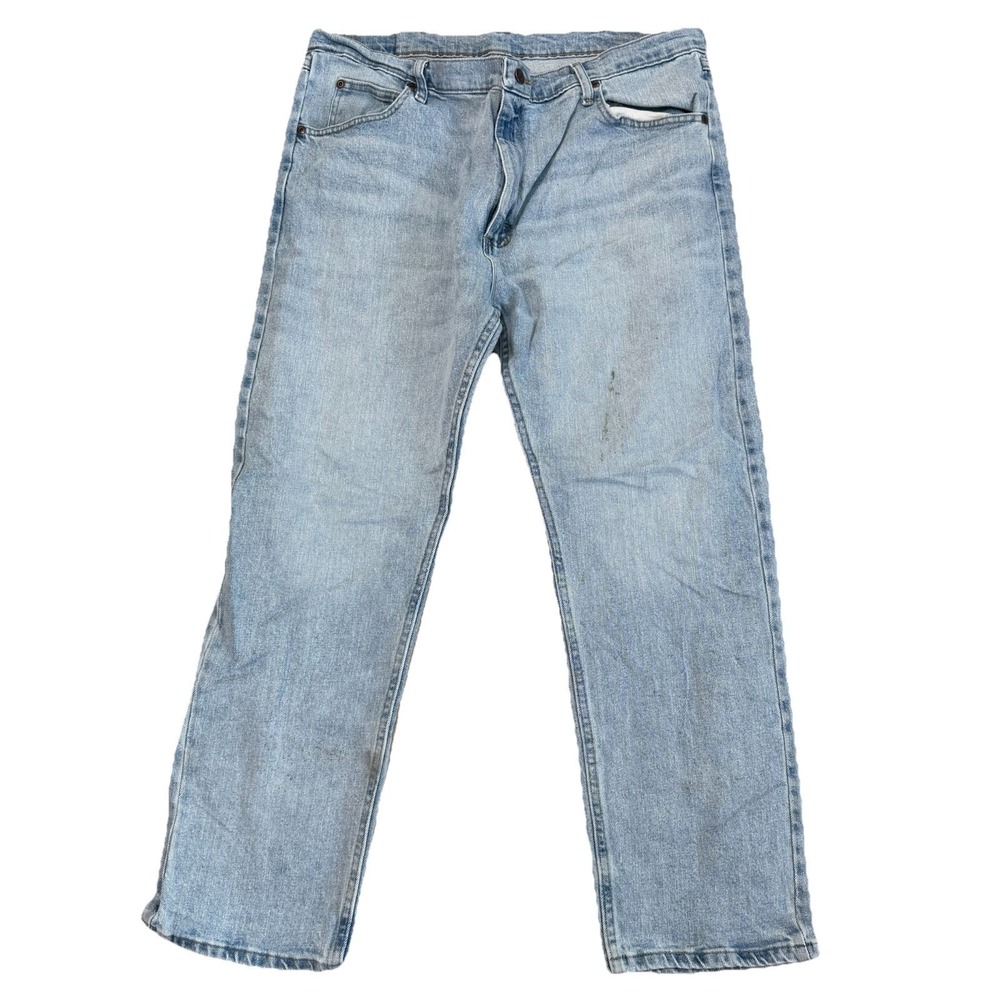 Wrangler 38x30 Light Wash Blue Jeans Straight Leg Mens Denim Western Rodeo